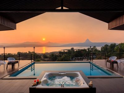 Stunning 4 Bedroom Villa in Lonavala - Heers Cottage banner